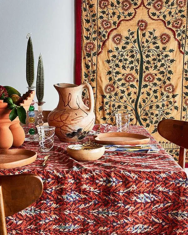 Store Ikat Tablecloth - Toasted Berry Flower Tabletop